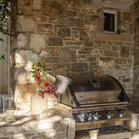 Renovated Stone Castagno Ideal For Families