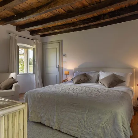 Renovated Stone Castagno Ideal For Families Villa