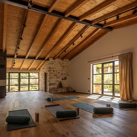 Villa Renovated Stone Castagno Ideal For Families *
