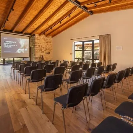 Villa Renovated Stone Castagno Ideal For Families Prascari